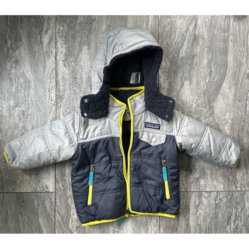 PATAGONIA Tribbles Reversible Insulated Hooded Jacket Forest /Sherpa Boys 6-12M